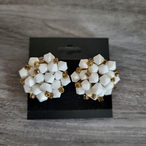Vintage Beaded Cluster Stud Earrings White/Gold Japan MCM